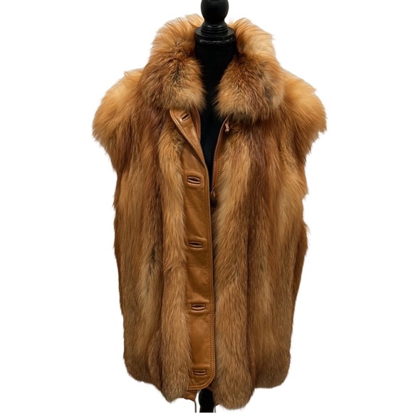 Red Fox fur jacket - Picture 6 of 8
